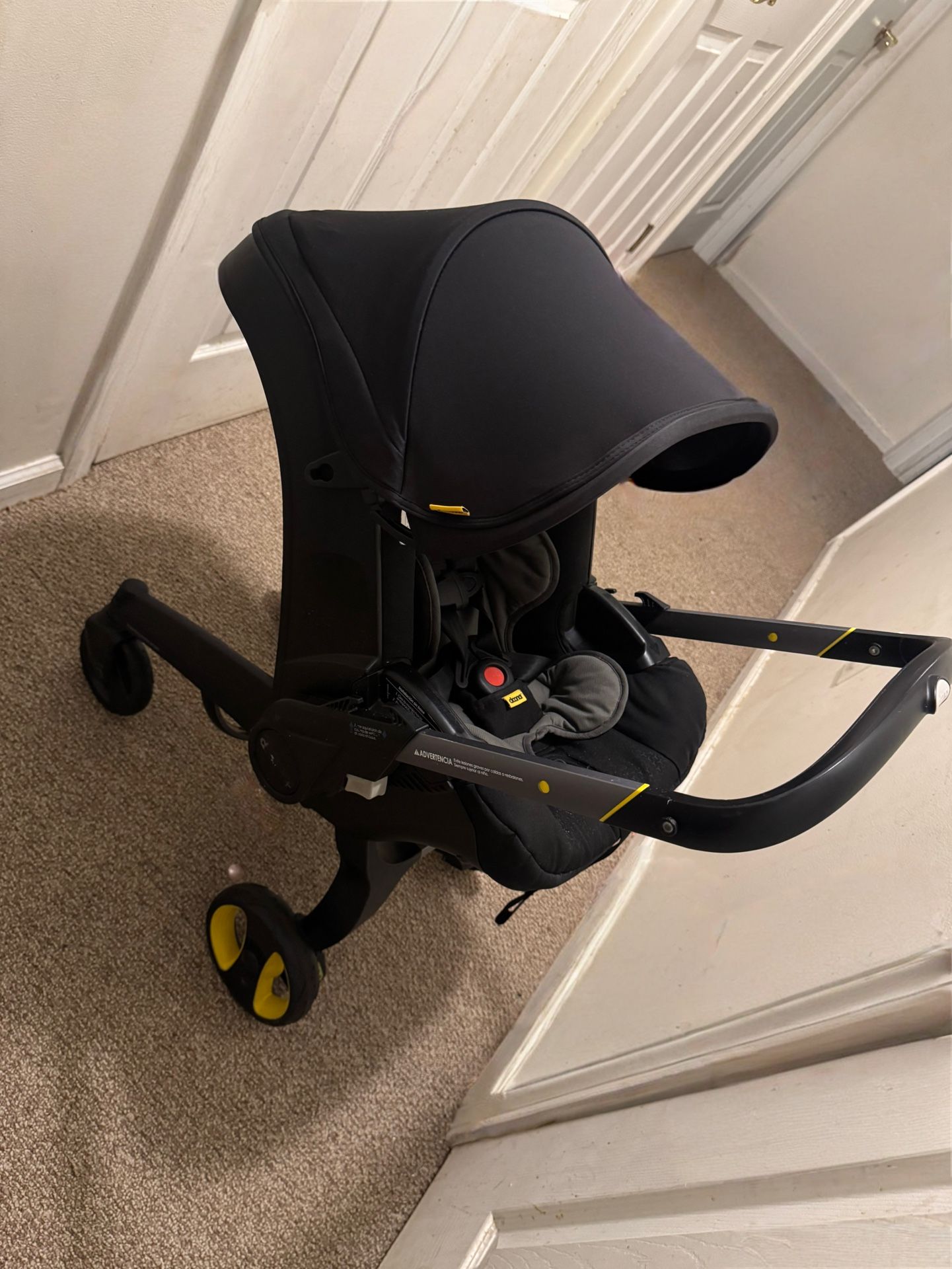 DOONA STROLLER/CARSEAT BLACK
