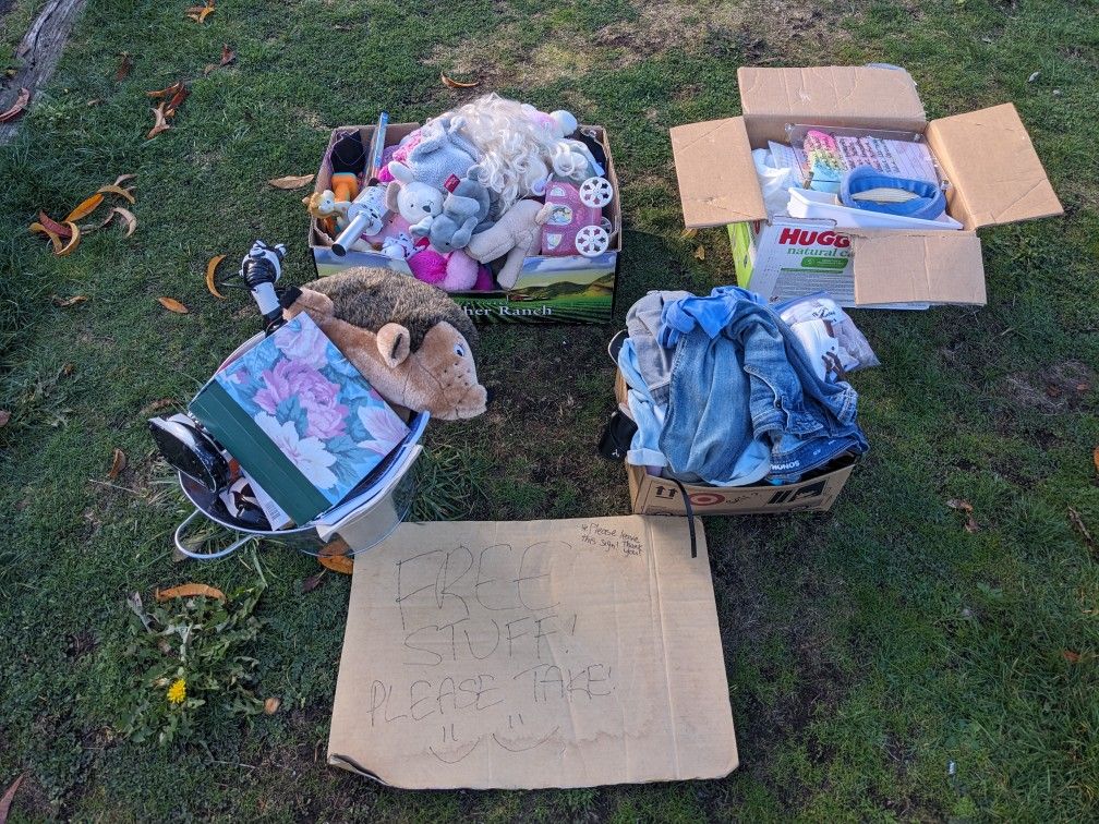 Free Stuff! First Come First Serve. Come & Get It!