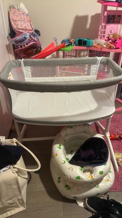 New bassinet never used