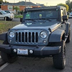 Vendo Jeep Wrangler 2015