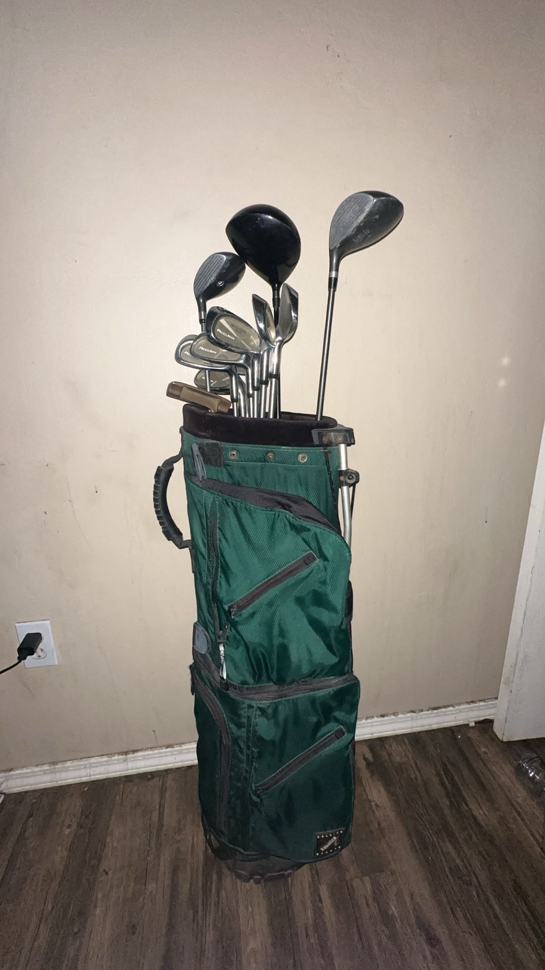 Full set of golf clubs with Cart bag. Irons 3 9+Pw, Driver, 3 Wood, Hybrid, and Putter,All Products : American Fashion Style Bags On Sale