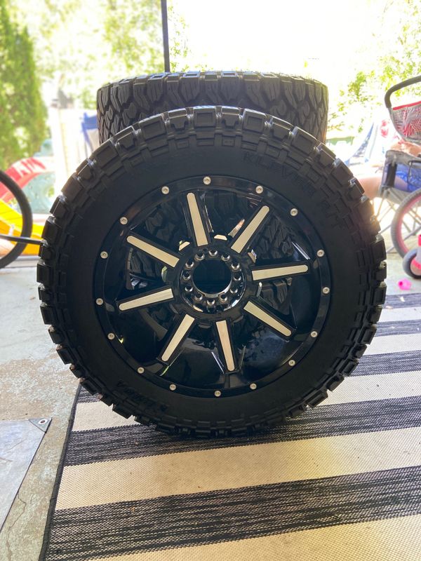 Truck Tire&Wheels for Sale in Round Lake Heights, IL OfferUp