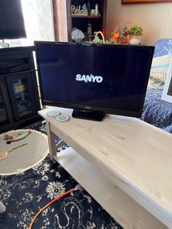 Sanyo LED Flat Screen TV