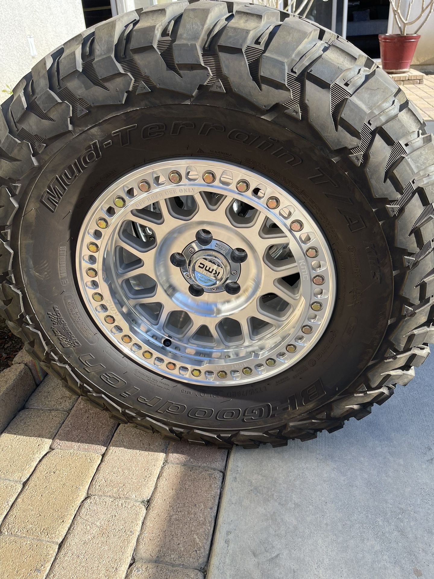 Jeep Wrangler Wheels And Tires Kmc Beadlock