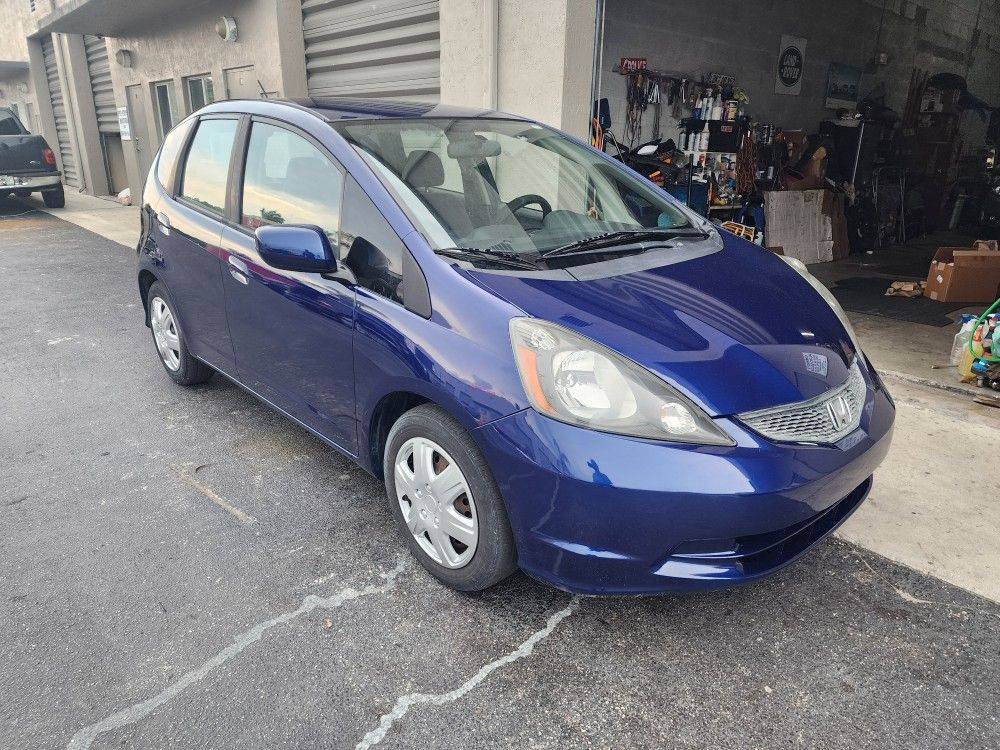 2013 Honda FIT