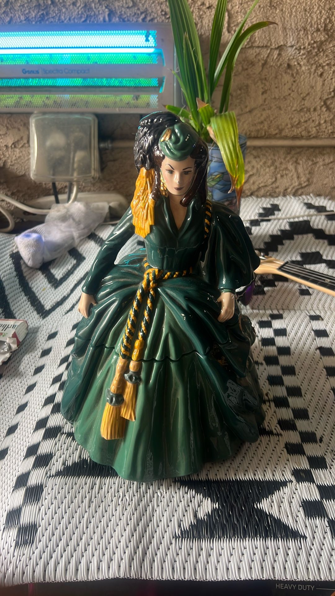 Scarlett O’Hara gone with the wind cookie jar