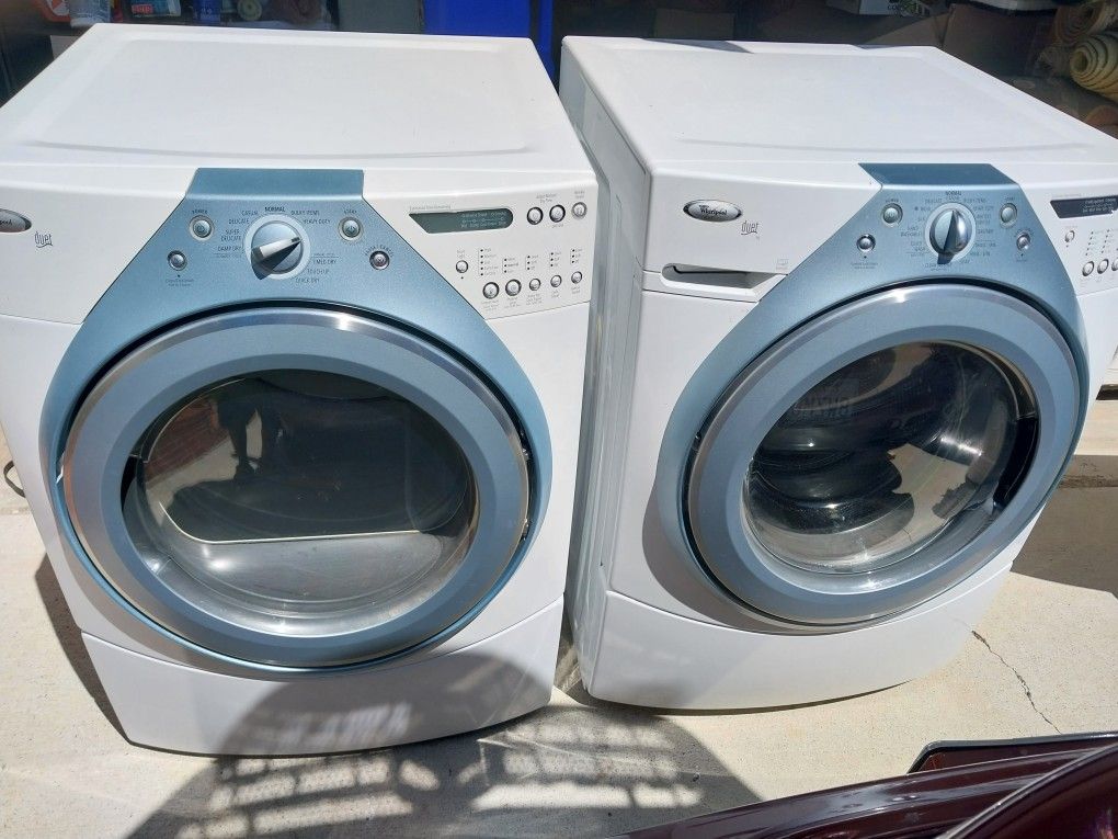 WHIRLPOOL DUET WASHER&DRYER
