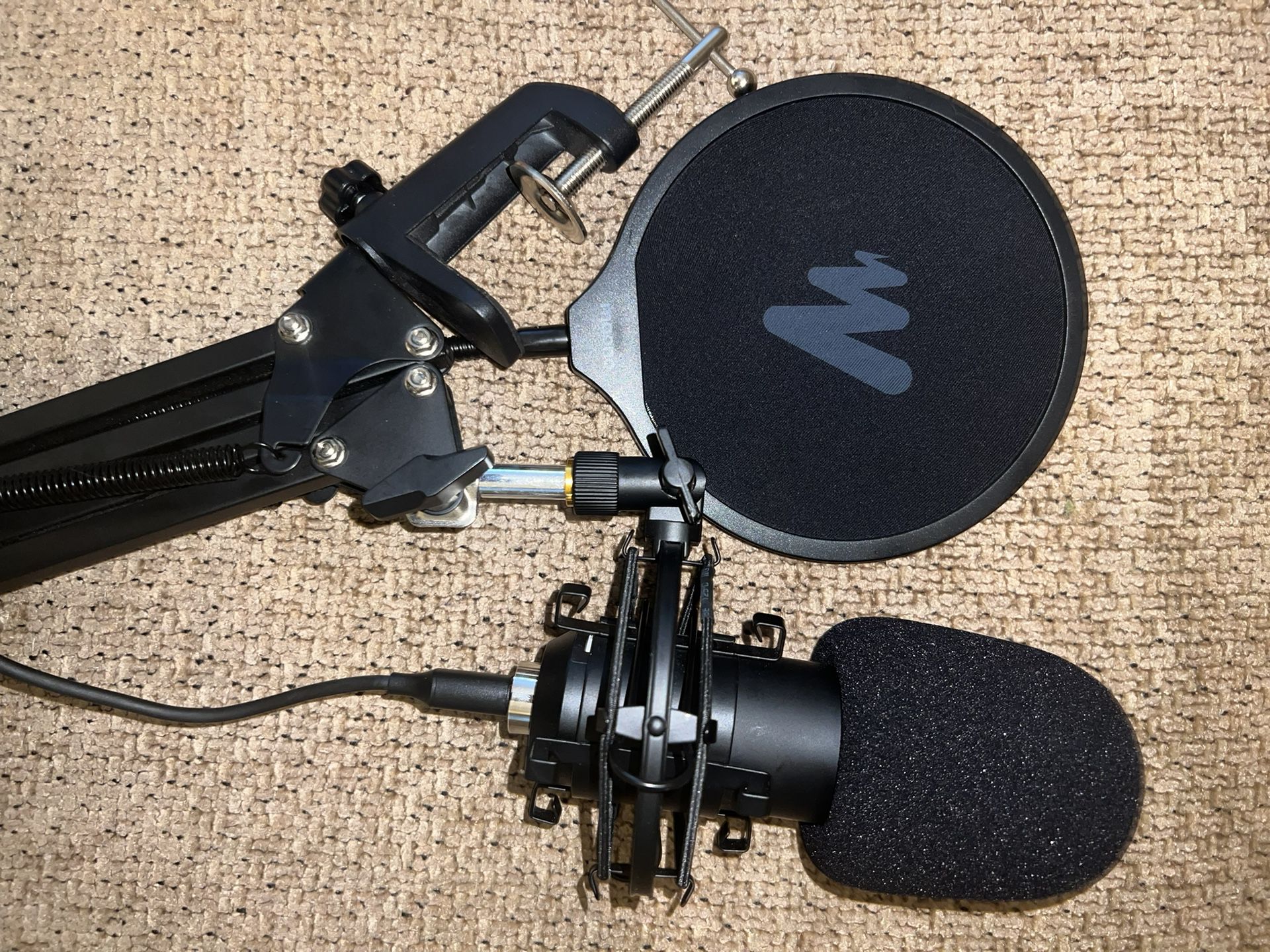 Maono Studio Professional Microphone 