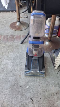 Carpet cleaner