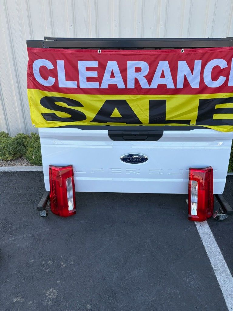 Ford Tailgate, Bumper, & Lights