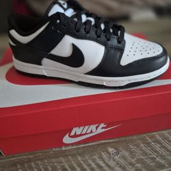 Brand New Women's Nike Low Dunk Pandas