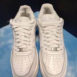 Nike Air Force 