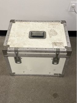 Traveling hard case