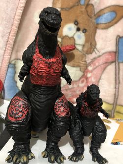 Jumbo Godzilla and Large Godzilla set