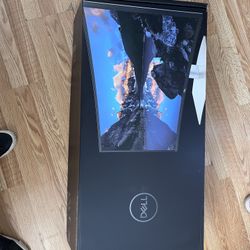 Dell Ultra SHARP 34” CURVeD MONITOR 