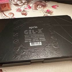 Apres Natural Coffin Medium 