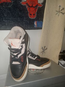 Jordan 3 Retro Desert Elephant Sz 5.5Y