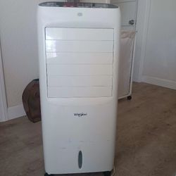 1 Whirpool AC