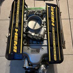 TrackHawk Supercharger And Valve Covers 