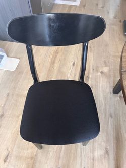 4 Dining Table Chairs