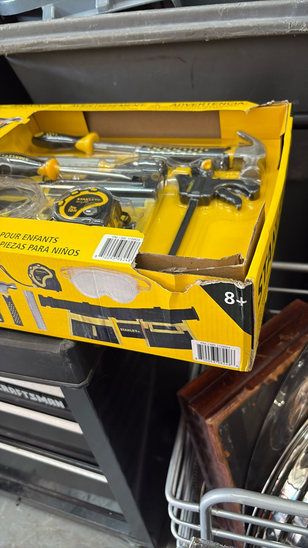 Brand New Stanley Jr. Kids Workbench Tool Set and 2 Wooden Kits, U047-K02-T09-SY