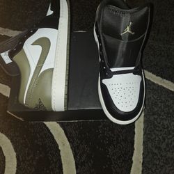 AIR JORDAN 1. LOW  MEN SHOES NEW 