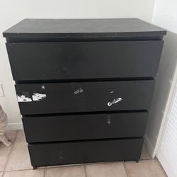 Free Bedroom Dresser 