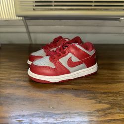 Nike Dunk UNLV