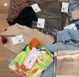 NWT Forever 21 Ten (10) Piece Clothing BUNDLE | Size: S/M