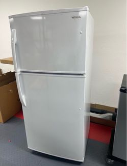 18.1 cu. ft. top-mount refrigerator
