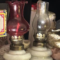 Vintage Hobnail Oil Lamp