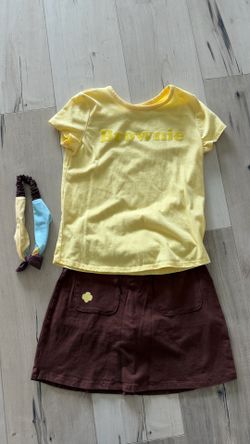 Brownie Girl Scout Outfit