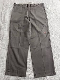dickies loose fit