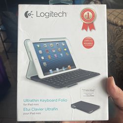 Logitech Ultra Thin Keyboard Folio 