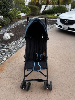 Lightweight Umbrella Stroller — Black/Blue