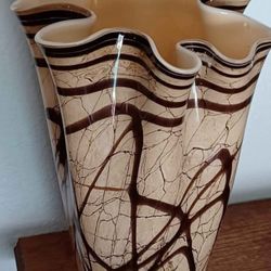 Vintage Jozefina Kronso Vase