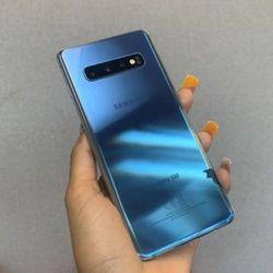 samsung galaxy s10 unlocked 64gb excellent condition