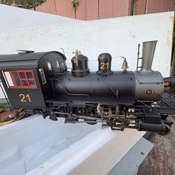Bachman spectrum train engine and tender