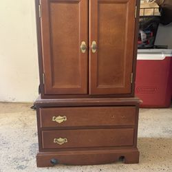 American Dolla -Doll Armoire -