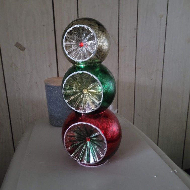 Christmas traffic light