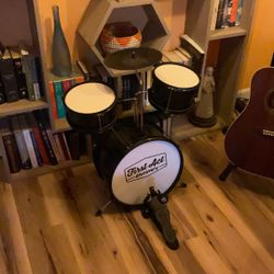 Toddlers Drum Set