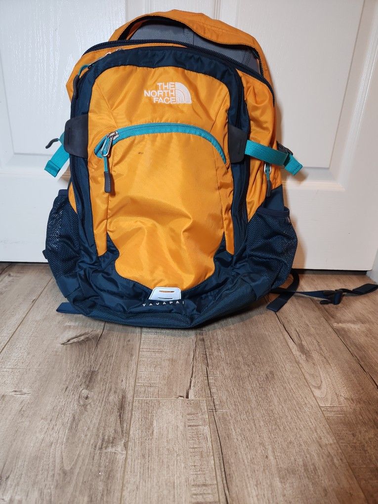 North Face Yavapai Hiking Backpack