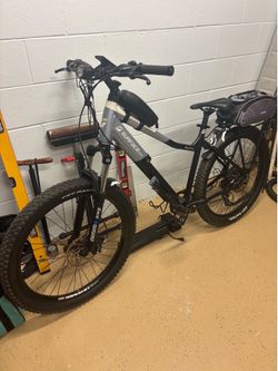 Surface 604: Shred E Bike
