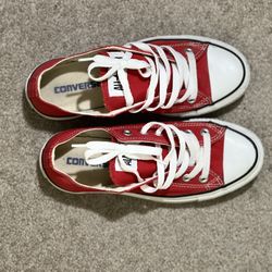 Red Converse 