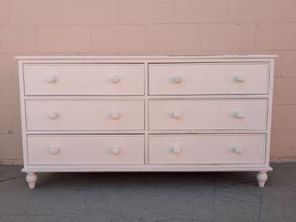 Pottery barn dresser