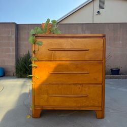 Vintage Haywood-Wakefield MCM 3-Drawer Chest/Dresser