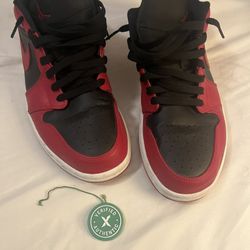 Jordan 1 Low Reverse Bred 