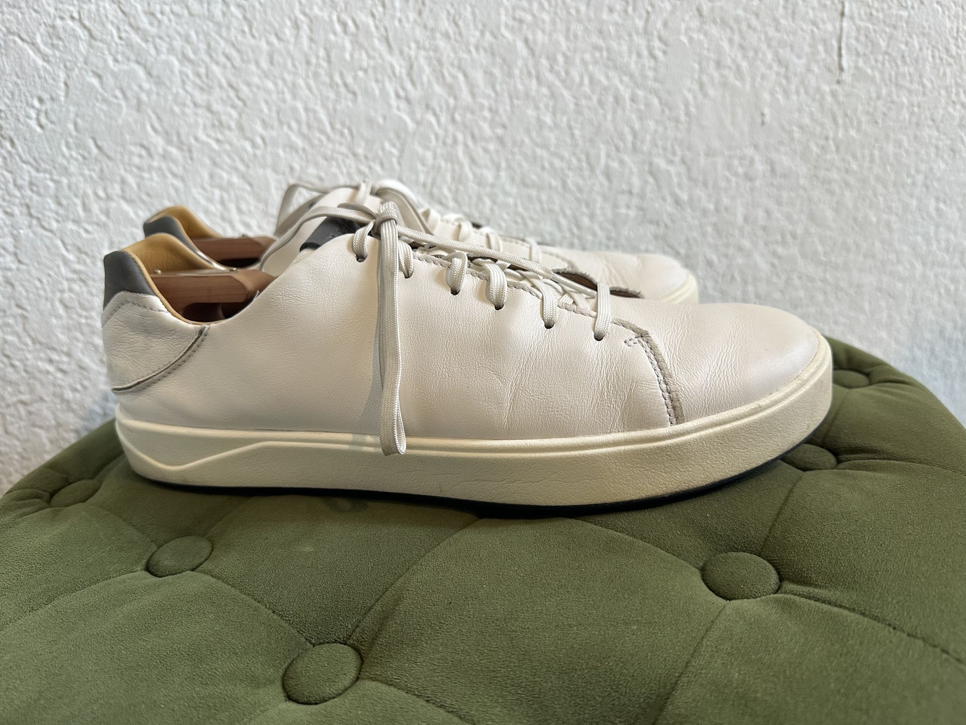 OLUKAI Leather Sneakers