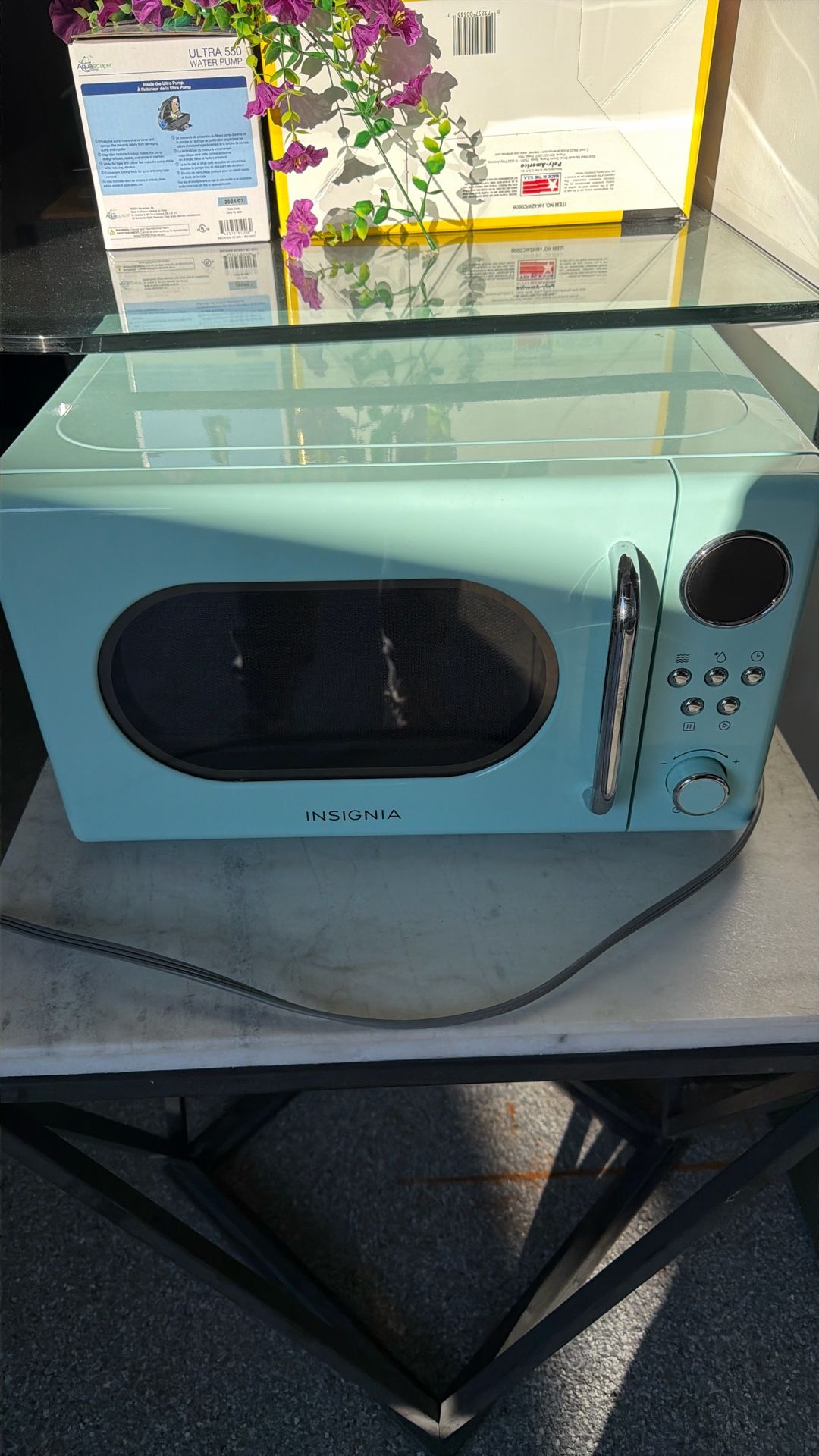 Brand New Insignia Teal Blue Microwave 