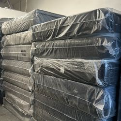 King / Queen / Full / Twin Mattresses With Box Spring Available 